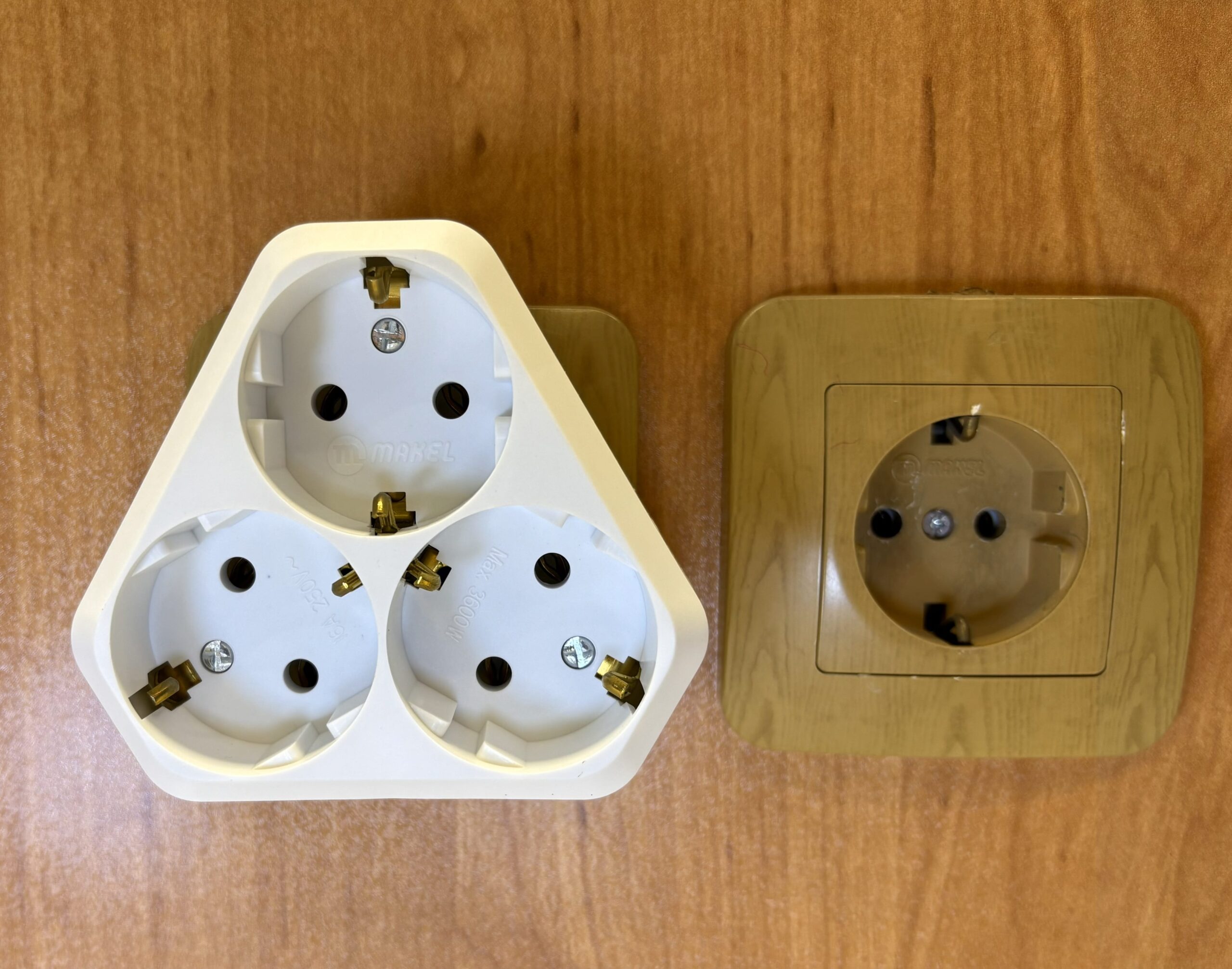 چندراهی سه قلو ماکل11-min سه راهی سه قلو ماکل - Image 1